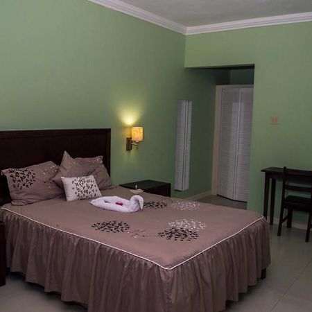 Donway, A Jamaican Style Village Бухта Монтего Экстерьер фото